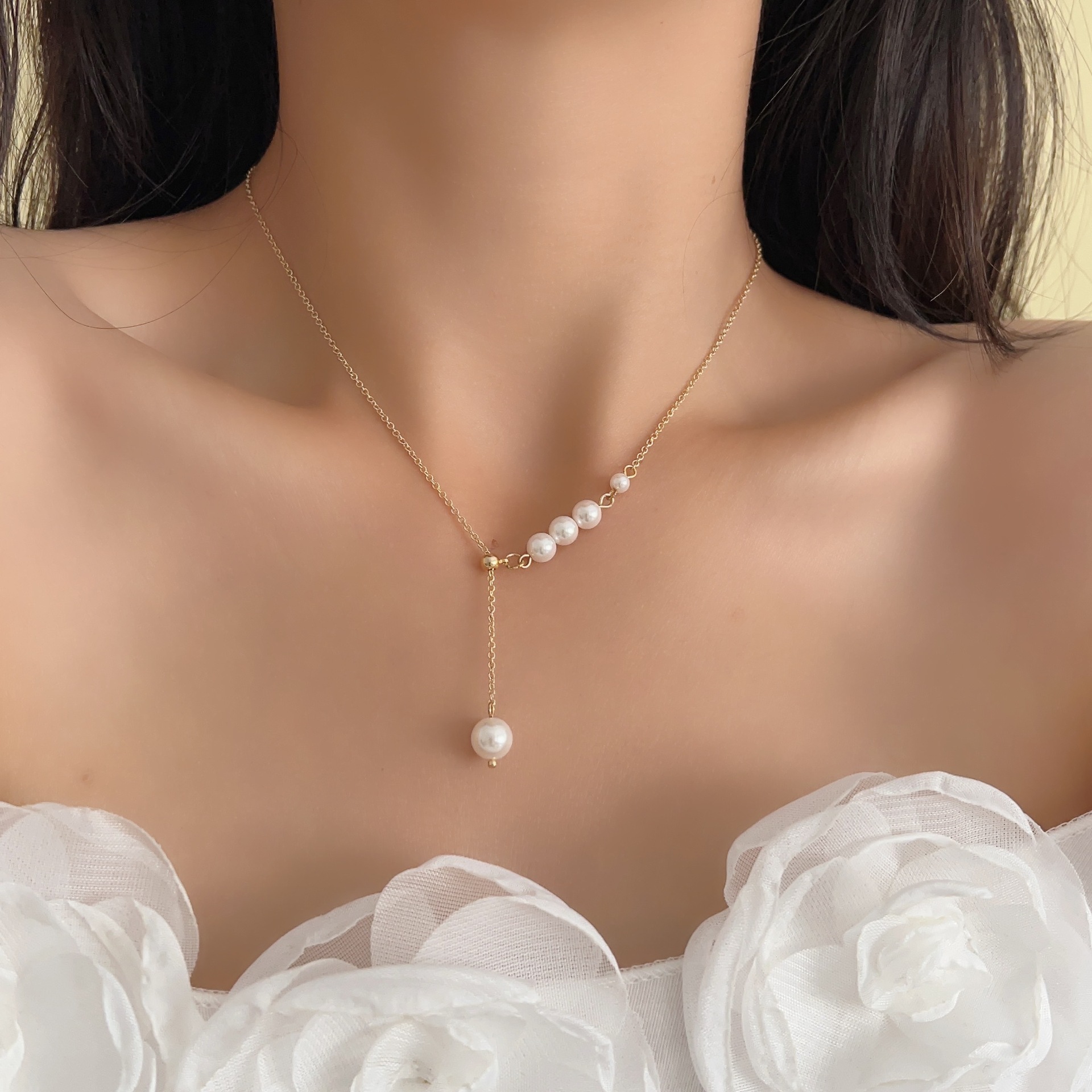 2024 New S925 Sterling Silver Pearl Neck Chain Women's Summer Light Luxury Beads Niche Design French Short Necklace