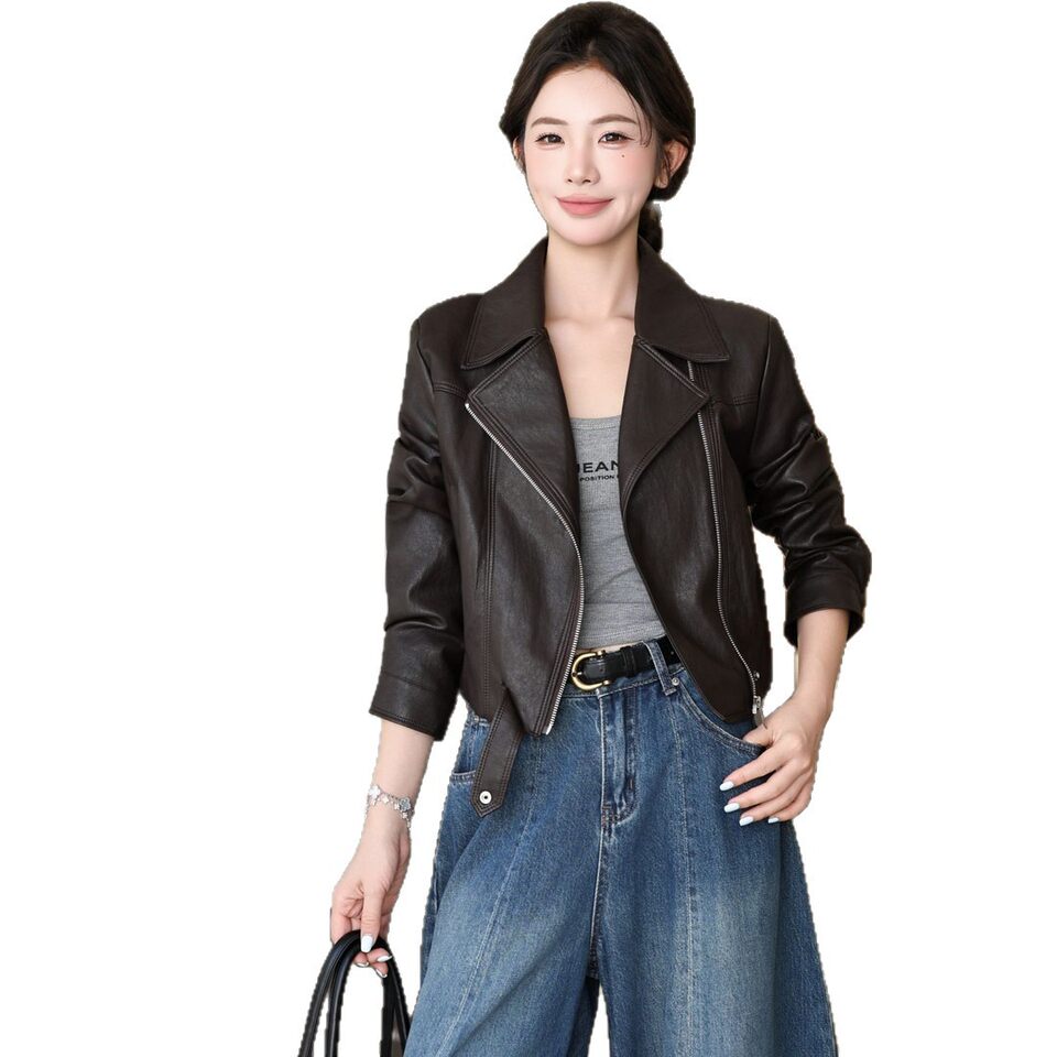 Áo khoác da nữ dáng ngắn cổ bẻ phong cách xe máy, tay dài, form ôm tôn dáng — màu cà phê, đen, Lông cừu đen, Màu cà phê với fleece