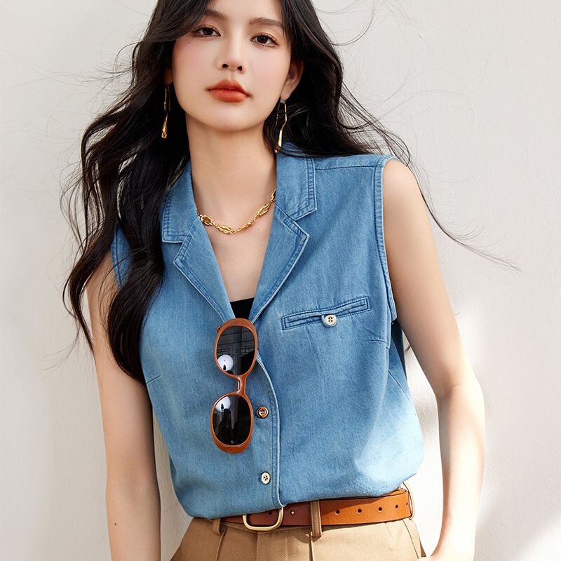 Wzxsk Hong Kong Style Retro Fashionable Socialite Temperament Denim Vest Shirt for Women, Stylish and High-End Sleeveless Outerwear