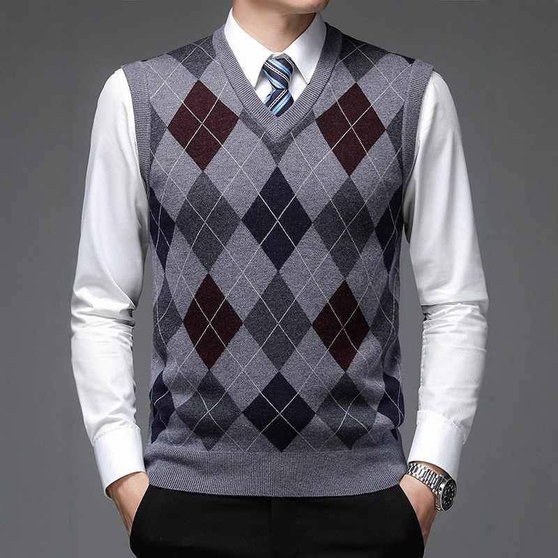 V-Neck Wool Vest Autumn and Winter Thickeneded Men's Sleeveless Diamond Plaid Knitted Vest with Jacquard Sweater Men's Waistcoat
