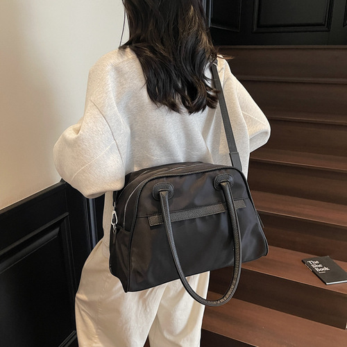 2025 New Fashion Minimalist Top Handle Travel Bag Large Capacity Retro Bag Personal Short Trip Shoulder Crossbody Business Bag