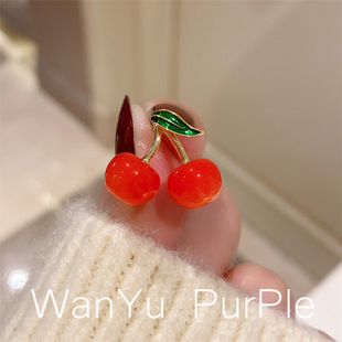 Korean style elegant retro pink cherry anti-exposure collar pin elegant all-match fixed neckline cardigan collar flower pin buckle