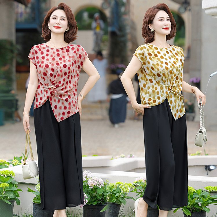 Spring Fashion Casual Women's Clothing, Mom's Clothing, Quality Choice, Experience Our Daily Commuting Style