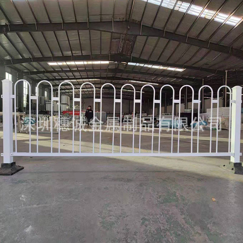 厂家市政道路隔离护栏人行道护栏城市交通围栏京式防护栏道路护栏