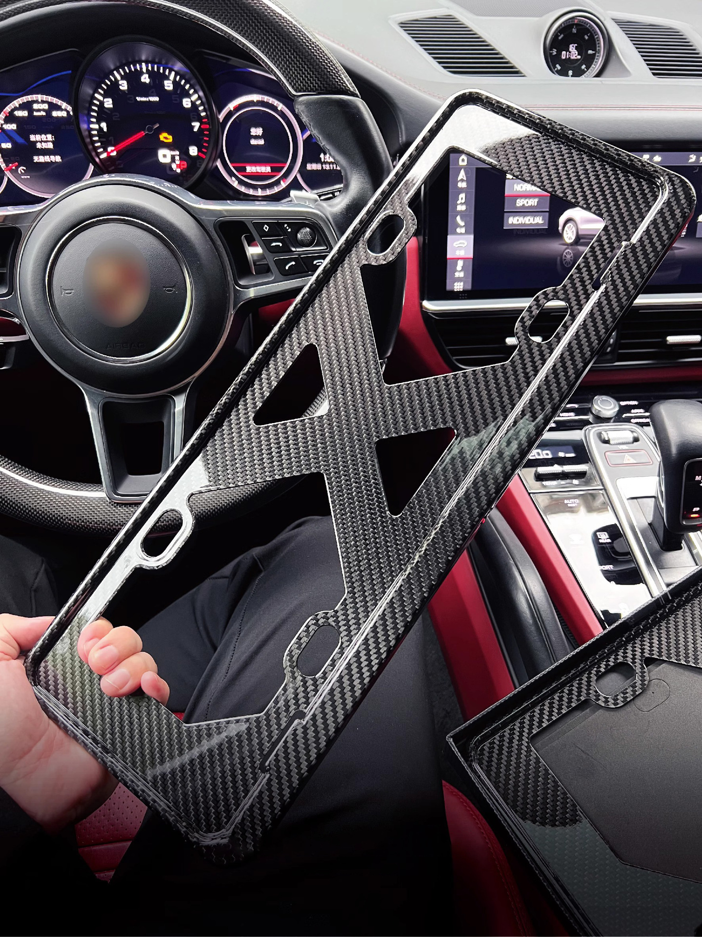 Suitable for Porsche Real Carbon Fiber License Plate Frame Tucayenne macan911 Panamera 718 Taycan