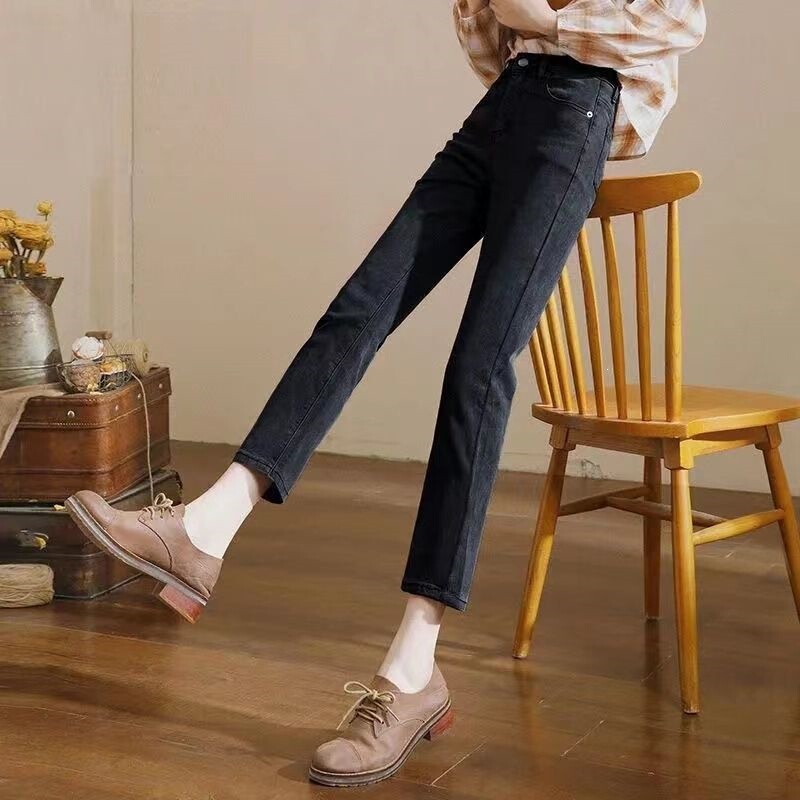 Elastic Light Blue Slim Straight-Leg Jeans for Women, High-Waisted, Versatile, Slimming, Cropped, Cigarette-Style, for Petite Figures