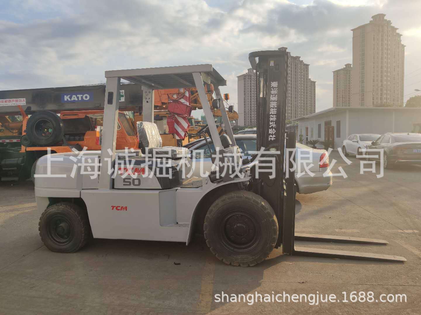 二手TCM5吨叉车 标准配置 五十铃发动机 升高3米 现货转让