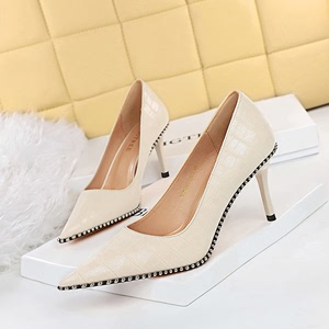 9611 - A8 restoring ancient ways is the European and American fashion women's shoes high heel with shallow mouth pointed