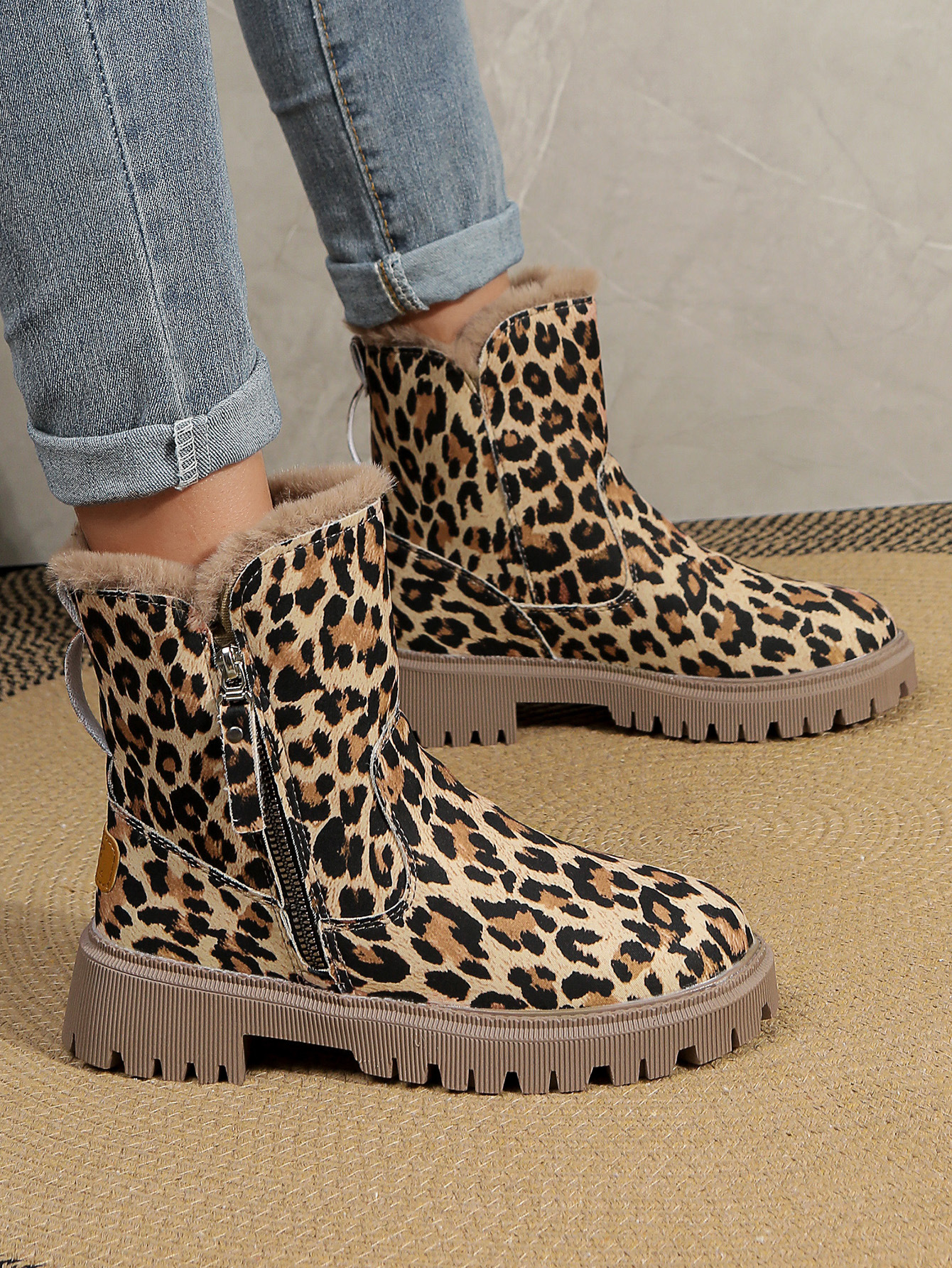 Leopard Brown Short Tube Martin Boots