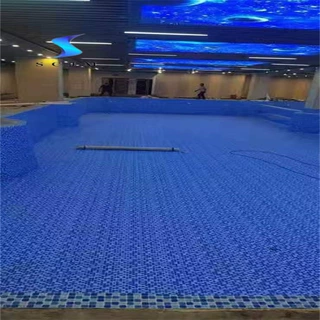 1.5mm厚马赛克颗粒胶膜泳池防滑地膜可任意裁剪施工免做防水