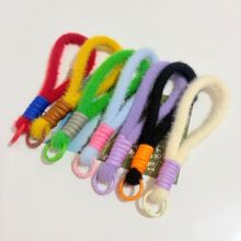 彩色毛绒挂绳多巴胺玩偶小挂件百搭手工编织钥匙扣包包挂饰配件
