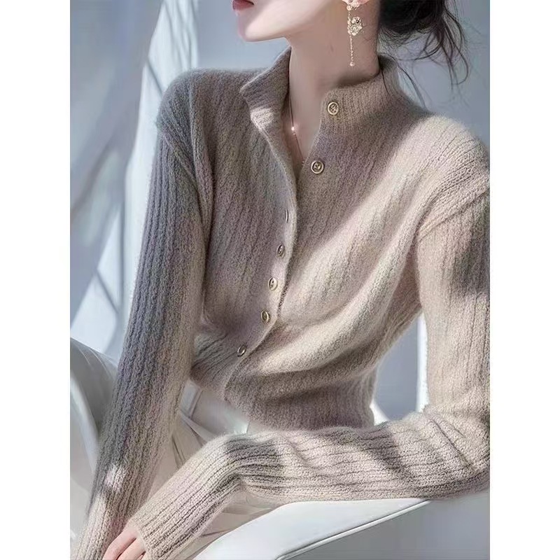 多色半高领针织开衫女2025春秋新款高级感超好看气质毛衣打底衫