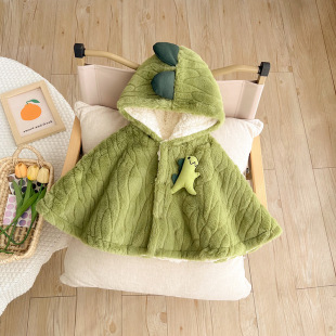 Super cute baby's late autumn and early winter baby's clothes winter fleece-lined thickened cute coat cape windproof climbing clothes