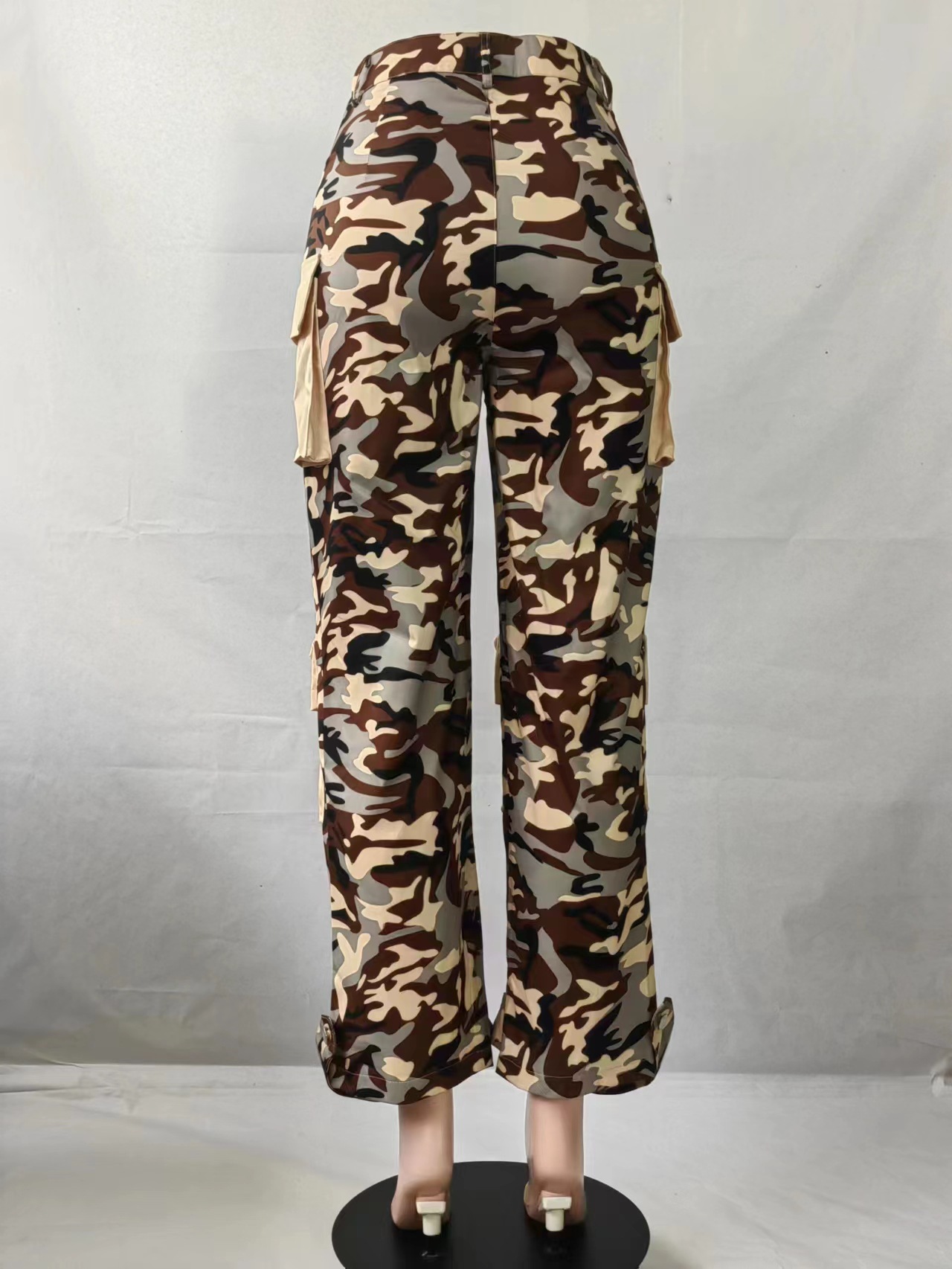 Ropa de mujer, mono holgado de cintura alta con estampado de camuflaje, con múltiples bolsillos, estilo urbano_voghion.com