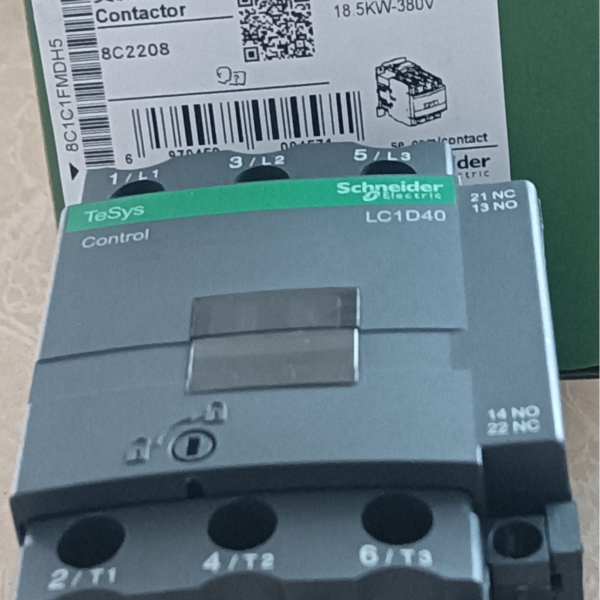 现货供应全新热销流接触器LP1-D40 11