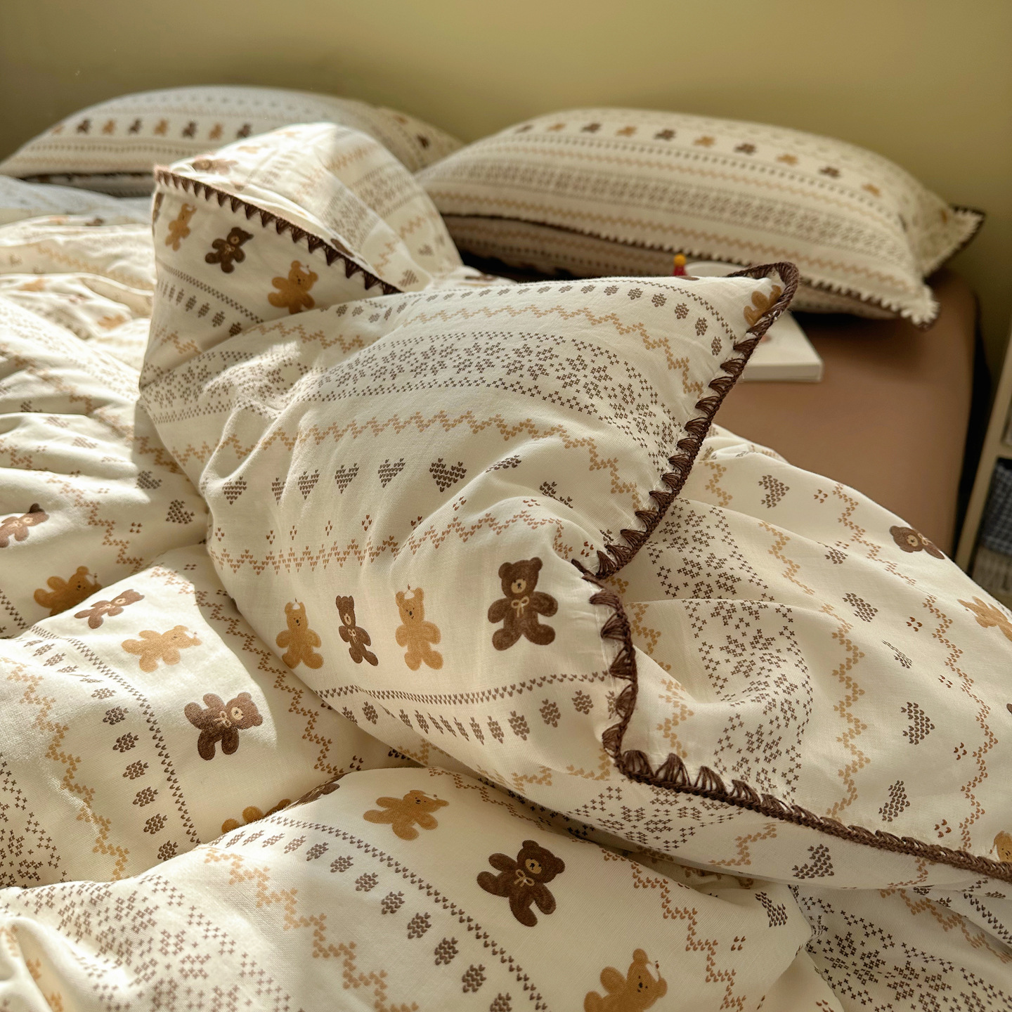Ins Nantong Four Piece Cotton Bedding Set Double Layer Gauze Sheet_voghion.com
