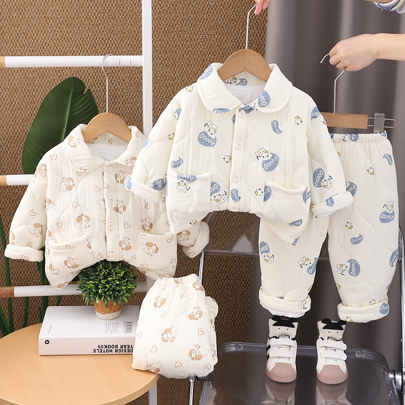 Traje de ropa de hogar de invierno para niños 2024 nuevo estilo bebé otoño e invierno estilo occidental pijama de gasa traje de dos piezas