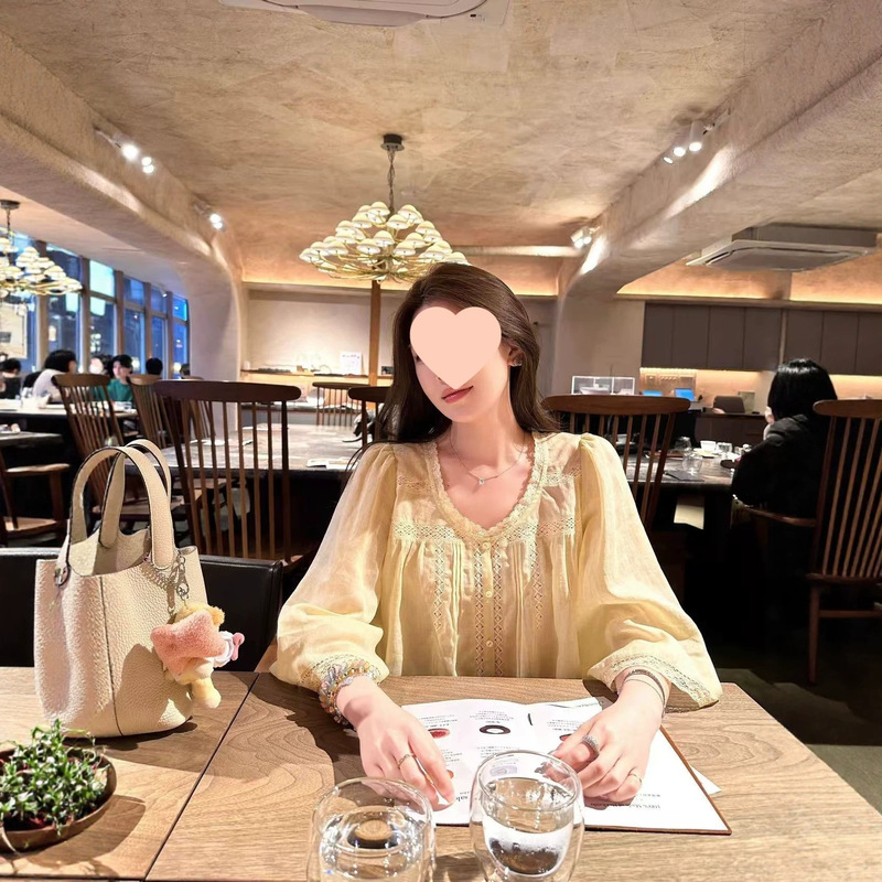 Gentle and Slimming Lace Water-Sleeve Ramie Doll Shirt, Loose Tencel Ramie Blouse for Women