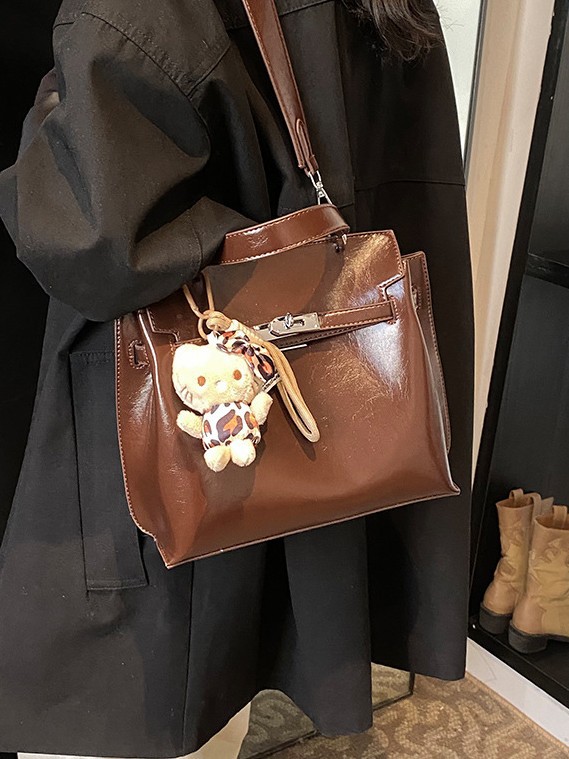 Bolso de mano retro, bolso de platino de piel de cera de moda, nuevo tipo de mujer transfronteriza, alta calidad, mochila versátil.