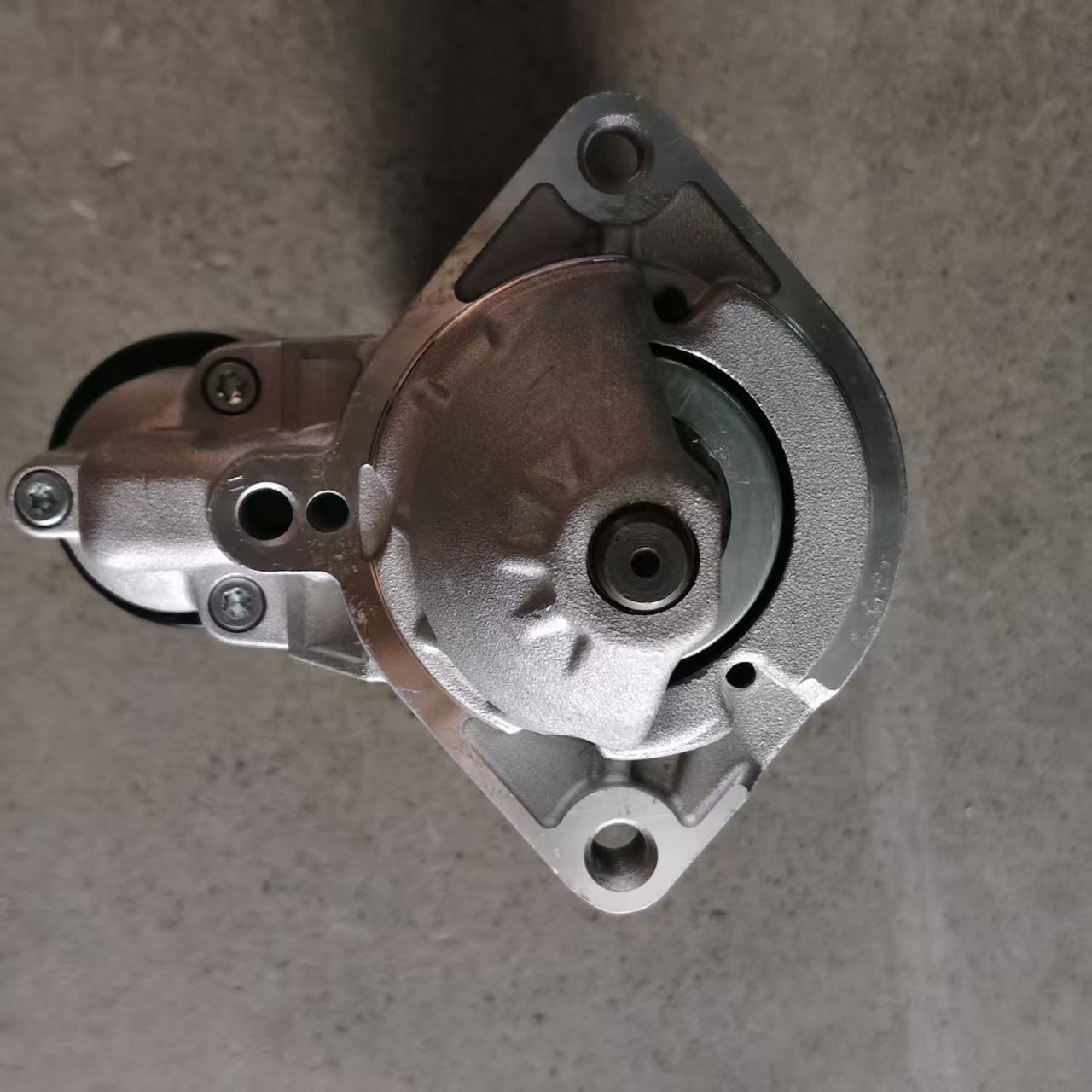 Starter Motor Suitable for BMW 320/325 12V 1.8KW 9T 12417796892