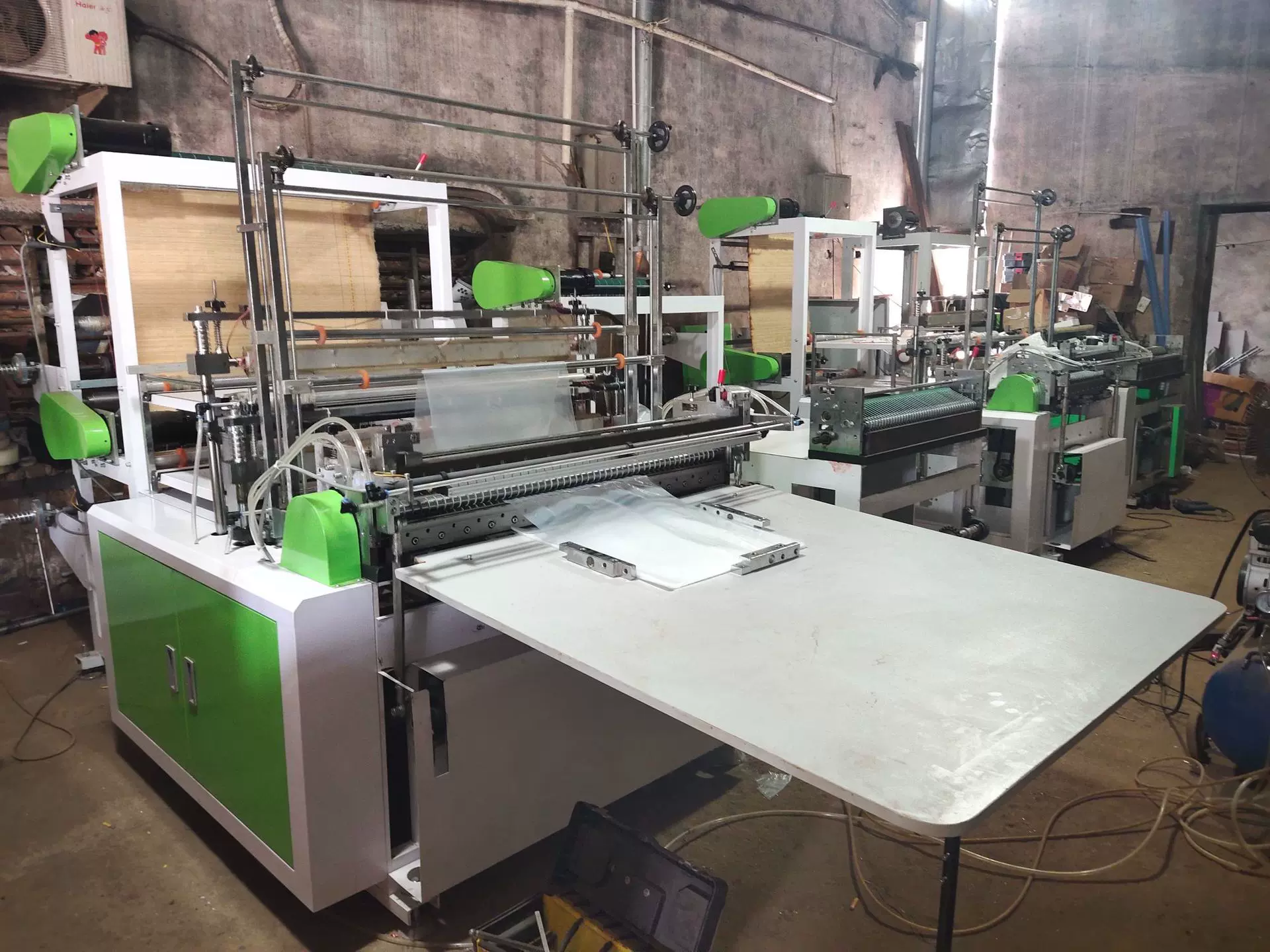 HD-600热封冷切制袋机双线全自动PE冷切切平口袋双线塑料袋制袋机