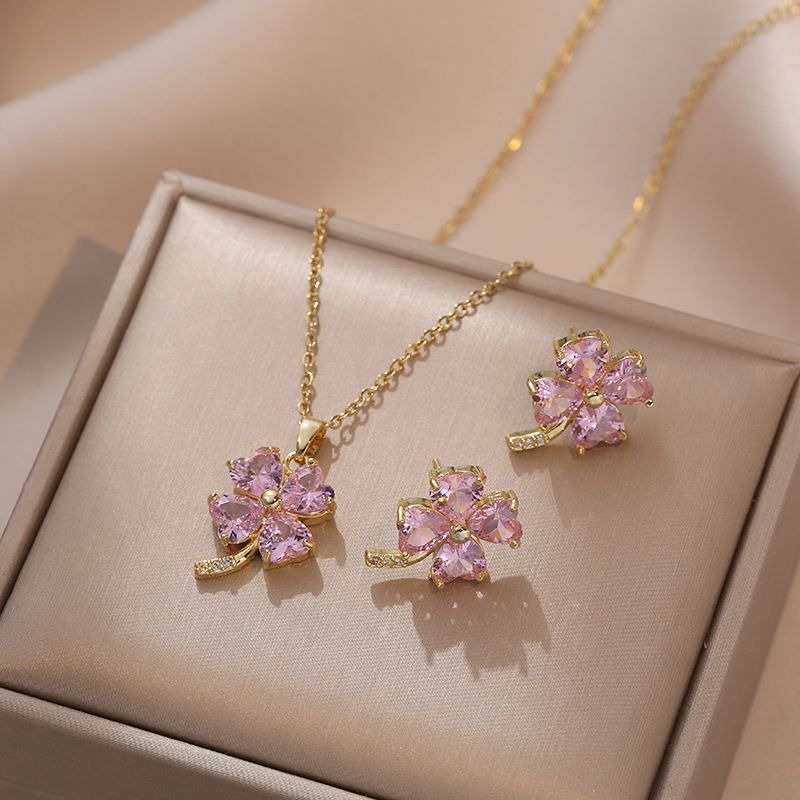 Titanium Steel Material Four Leaf Clover, Heart Shape Pattern Casual Simple Style Four Leaf Clover Heart Shape Titanium Steel Inlay Zircon Earrings Necklace