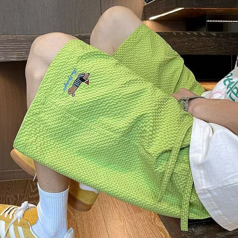 Summer Embroidered Korean Style Bubble Plaid Shorts Men's Medium Pants Quick-Drying Breathable Beach Pants Five-Point Sports Casual Pants Men