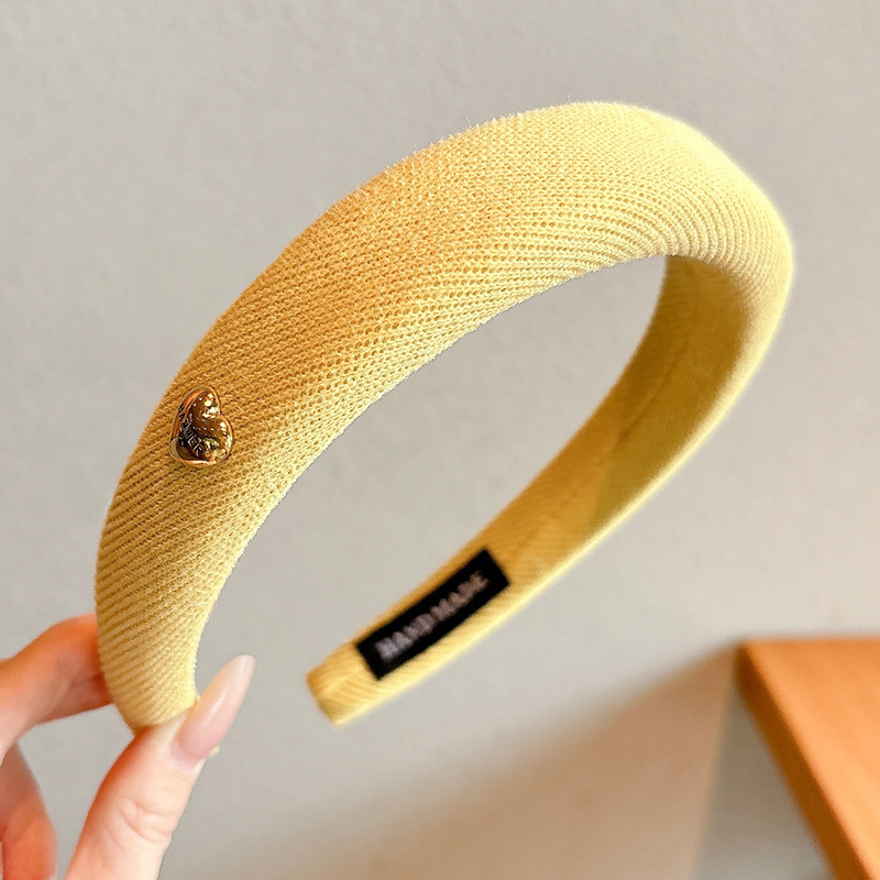 Diadema superior de cráneo alto para mujer 2025 nuevo estilo francés pequeño fragancia horquilla tocado temperamento ancho ancho diadema de presión lateral
