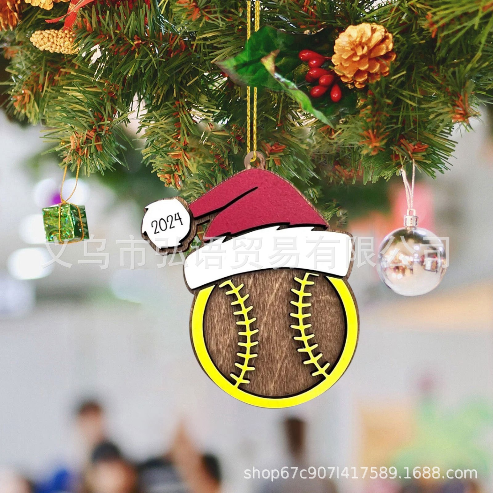 Nuevos productos transfronterizos 2024 decoración de pelota deportiva, adornos deportivos de madera colgante de Navidad fútbol baloncesto béisbol voleibol