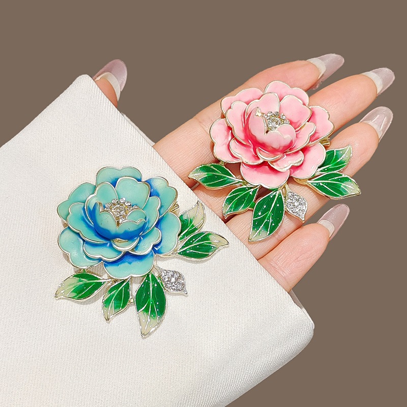 New Chinese-Style Classical Peony Flower Brooch, Exquisite and Elegant, High-End Floral Pin, Light Luxury Qipao Accessory
