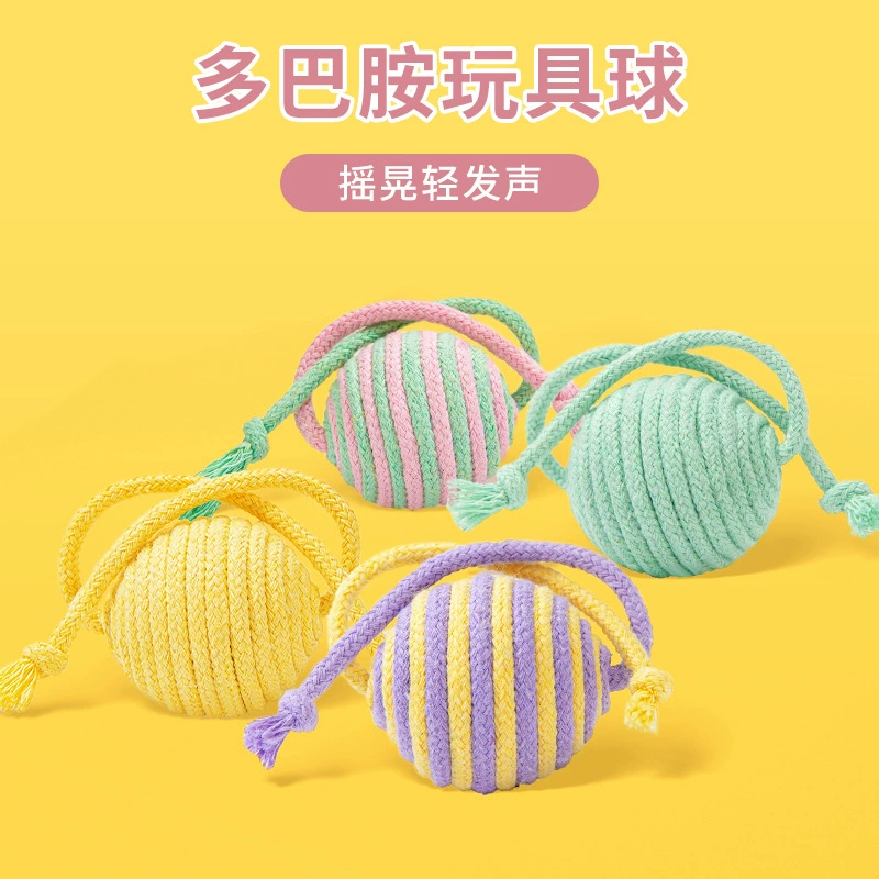 Кошка от привет, укус мяч, дразнит кошку