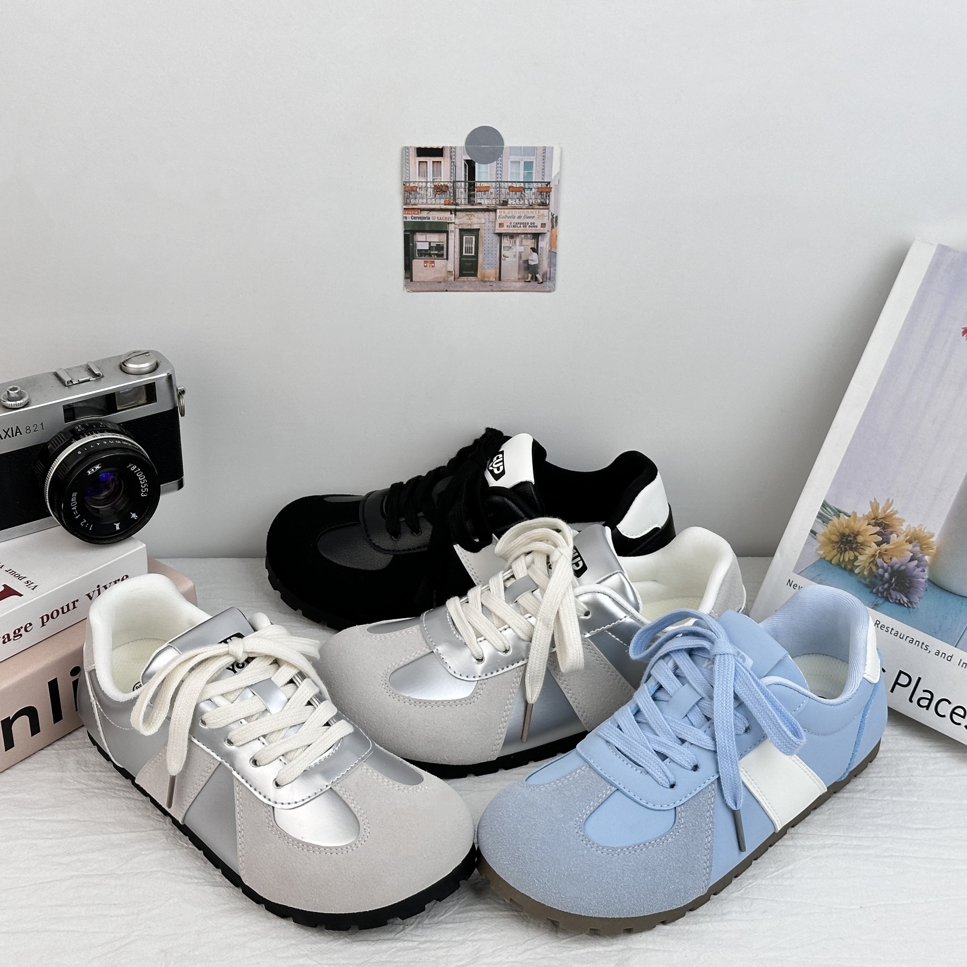 YUANBO explosión de zapatos de mujer de entrenamiento de verano 2025 nuevos zapatos casuales de nicho ligeros transpirables zapatos de moda pequeños zapatos blancos