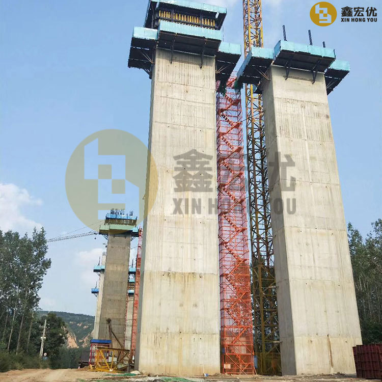 鑫宏优快装式桥墩带网爬梯厂家直供现货现发资质正规齐全质量可靠