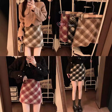 复古格子毛呢半身裙女秋季韩版2024新款大码高腰显瘦A字包臀短裙