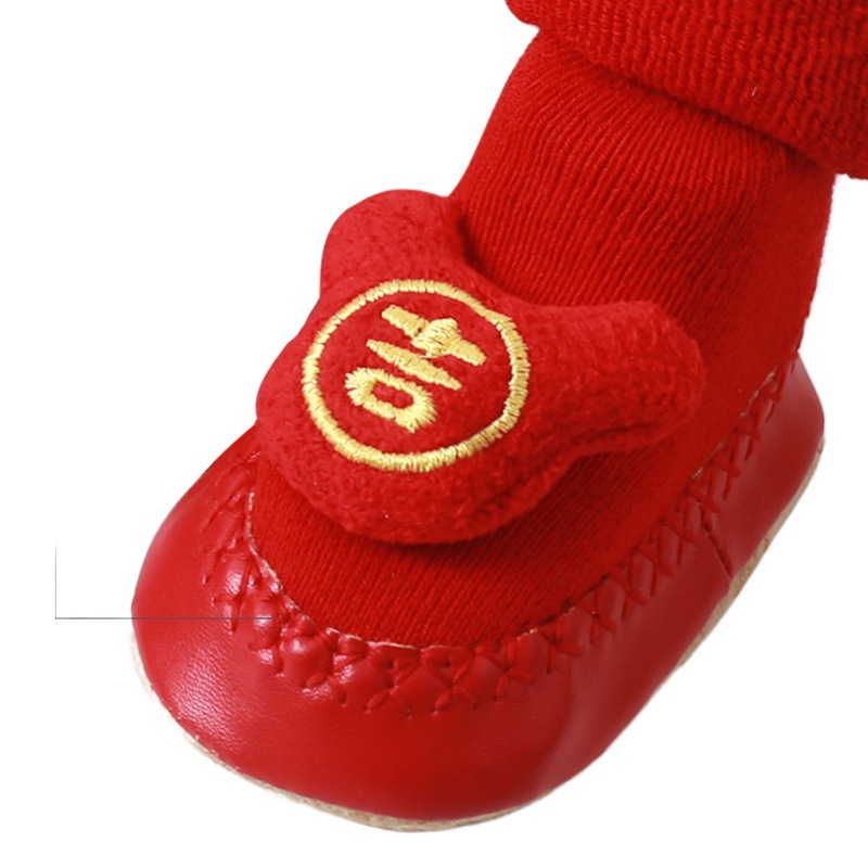 20 nuevo Otoño e Invierno Terry engrosó zapatos y calcetines de bebé Año Nuevo rojo antideslizante piso calcetines para niños pequeños calcetines para bebés recién nacidos