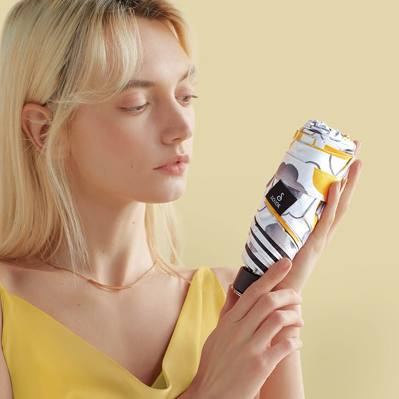 Foreign Trade South Korea SO:OK Cabin Original Single Petal Umbrella Sunny Umbrella Black Rubber Sunscreen 50% Sunshade Umbrella