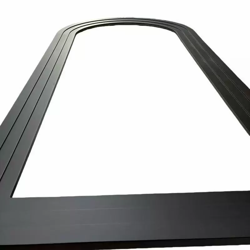 Production of large wooden picture frames for indoor decoration, hanging picture frames and other solid wood surfaces with multiple effects