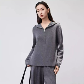 女式针织衫;女式T恤;女式衬衫