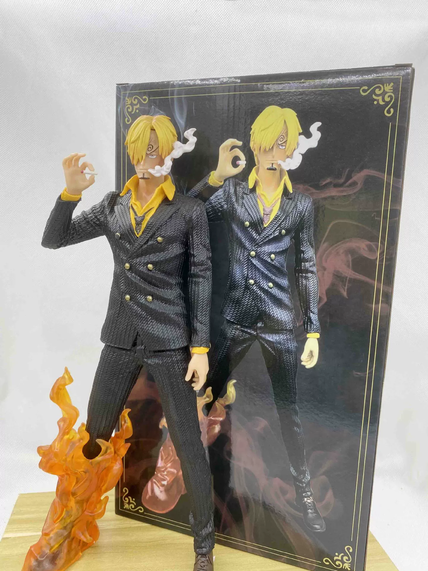 One Piece GK Fantasy Shanzhi Black and White Ocean King Vince Mocking Gexia hand -made model decoration wholesale
