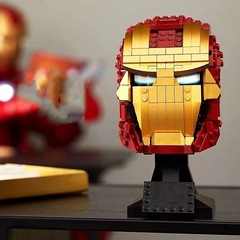 99027 クロスボーダースーパーヒーローマーベルアイアンウォリアーマスクヘルメットモデル組み立てられた小粒子ビルディングブロックおもちゃ