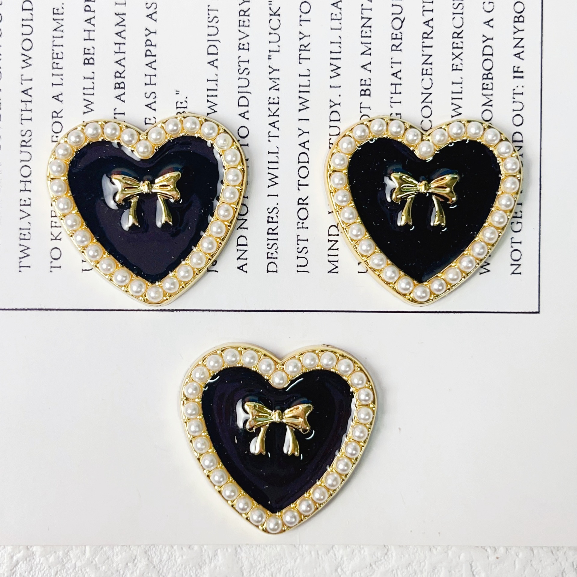 Coreano pequeño arco de perlas fragrantes camellia amor diy accesorios accesorios pinzas de pelo agujeros zapatos bolsos materiales