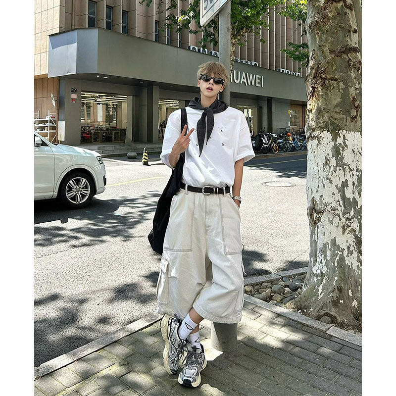 American Retro Large Pocket Cargo Shorts for Men, Summer Design Lumberjack Pants, Loose Wide-Leg Knee-Length Cropped Pants