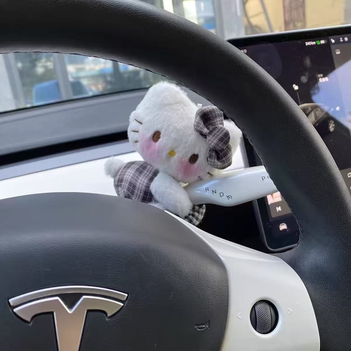 Cute Side-Mounted Plaid Kitty Car Dashboard Decoration, Car Wiper and Turn Signal Decoration, New Car Gift