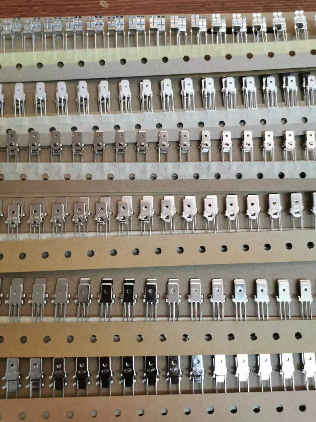 新款销售AI机自动插件编带250端子 编带端子系列