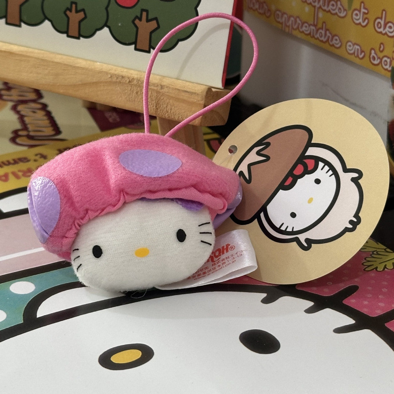 黑色草帽kitty帽宝宝挂件爱心扣公仔玩偶可爱赫本风挂饰钥匙扣|undefined