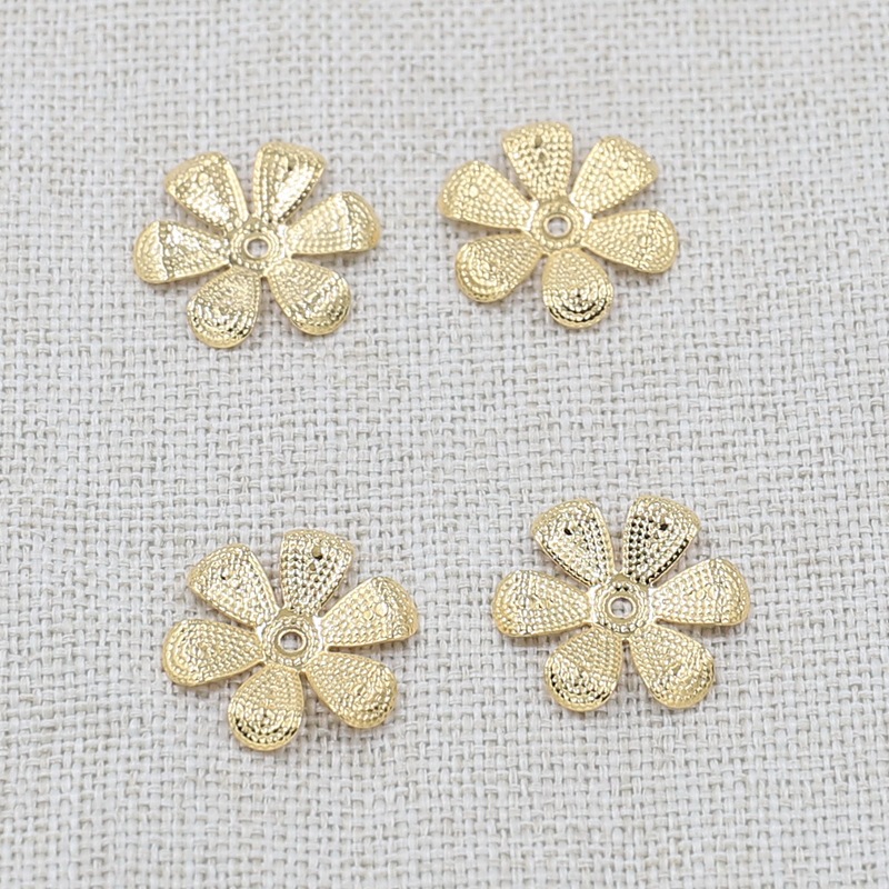 DIY handmade jewelry 16*16mm can be inlaid with flower holder flower piece hairpin brooch bride hair accessories step material A416 DIY handmade jewelry 16*16mm can be inlaid with flower holder flower piece hairpin brooch bride hair accessories step material A416