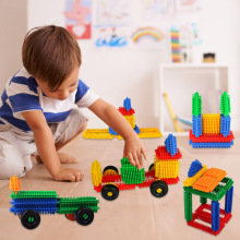 华隆玩具厂家桌面益智积木环保塑料拼搭拼插积木智力积木加工定制