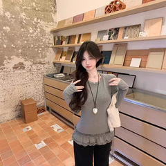 バレエ風レースの裾の長袖tシャツの女装秋冬の大衆は独特でやせています。