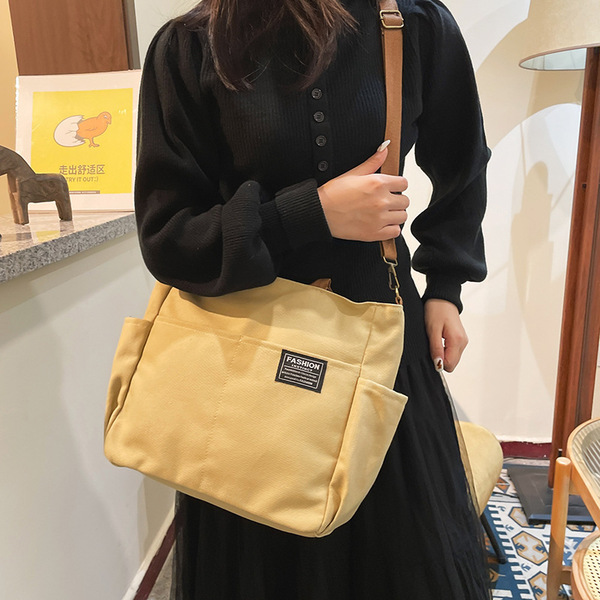 Retro shopping bag