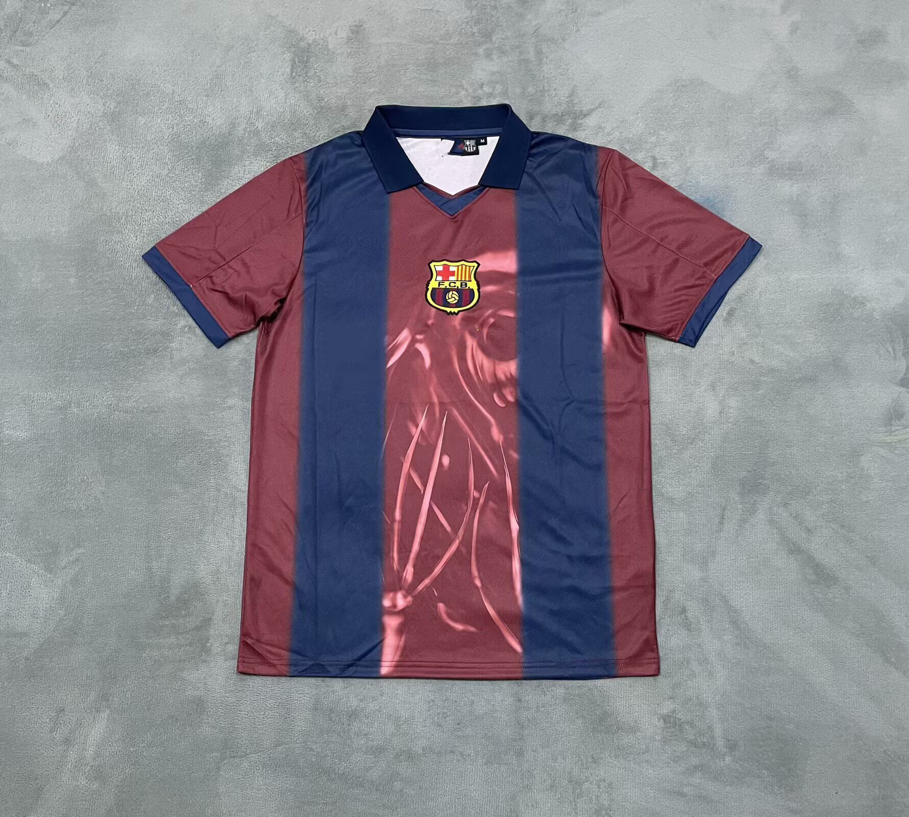 25-26 Fabricante especial de ropa de fútbol venta directa de una camiseta de malla camiseta de mangas cortas ropa de fútbol deportiva